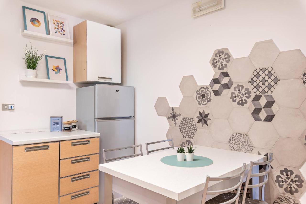 Il Mare Di Ada:Seaside Apartament In 里奥马哲雷 外观 照片